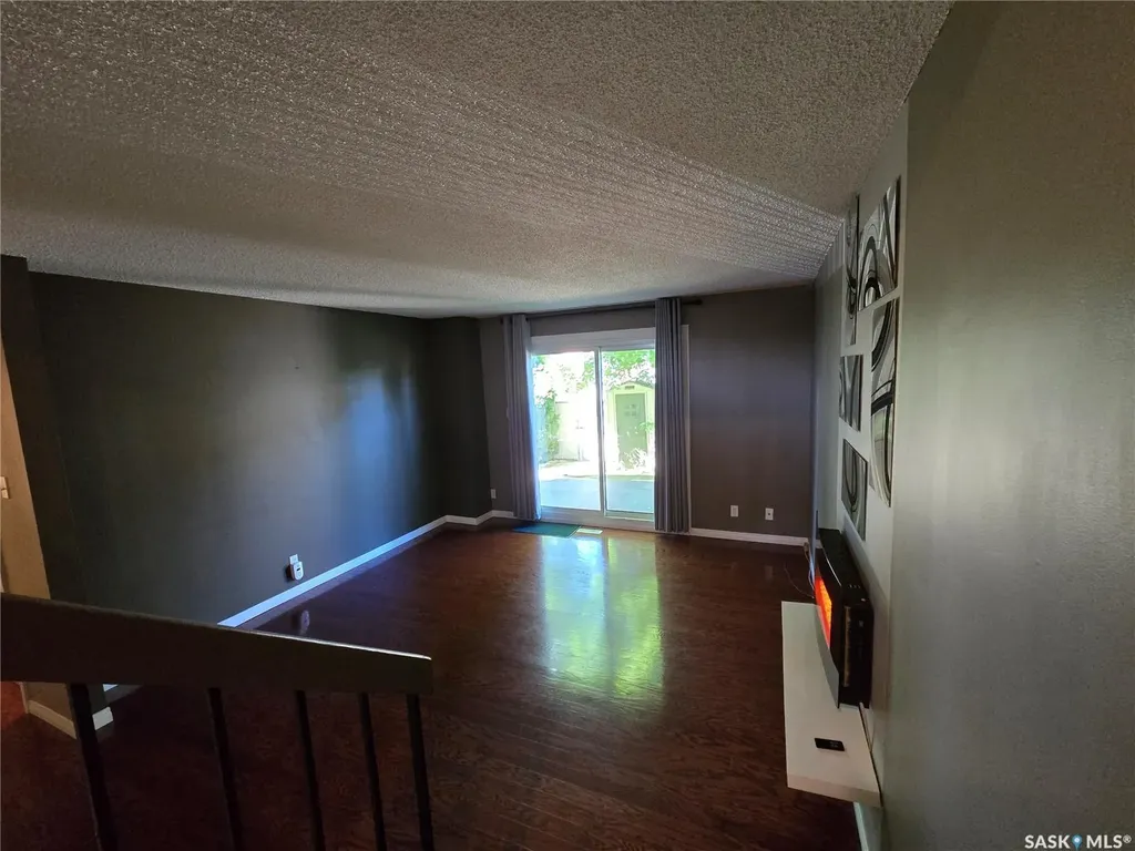 331 Pendygrasse Road Saskatoon SK S7M 4R3