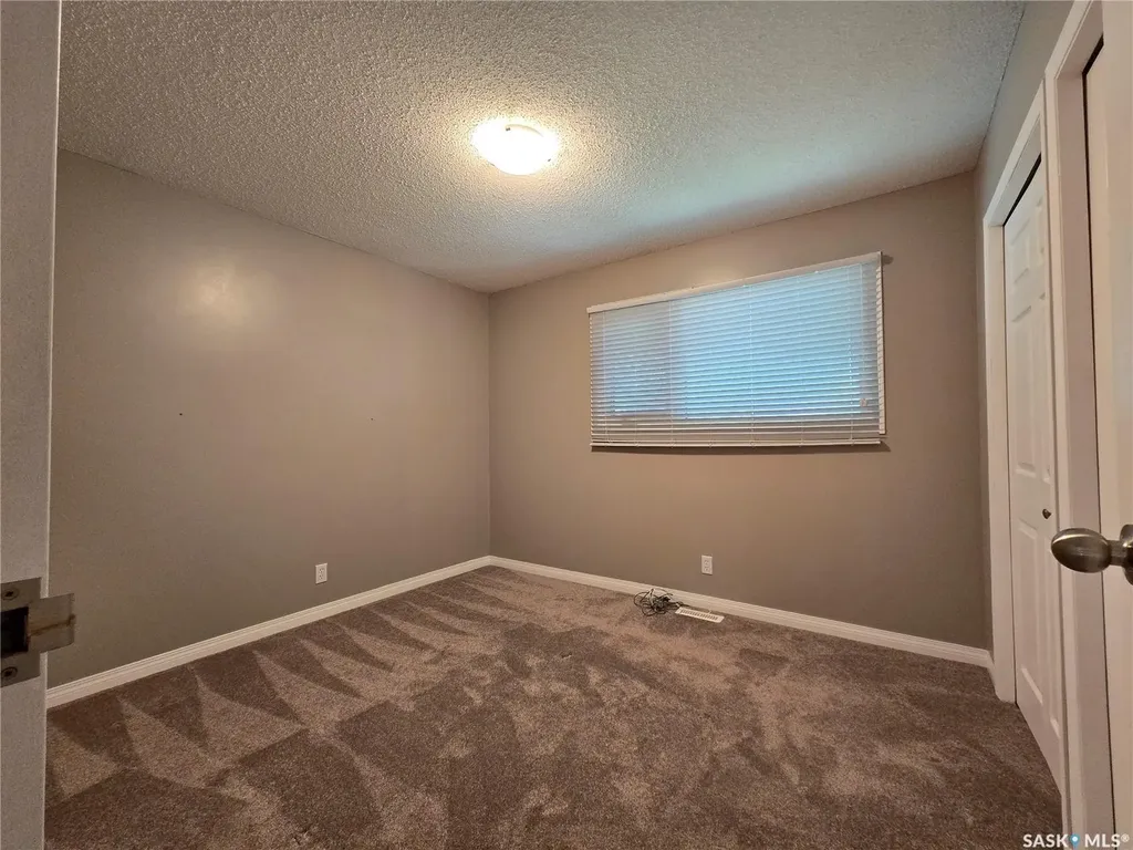 331 Pendygrasse Road Saskatoon SK S7M 4R3