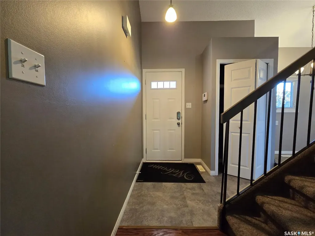 331 Pendygrasse Road Saskatoon SK S7M 4R3