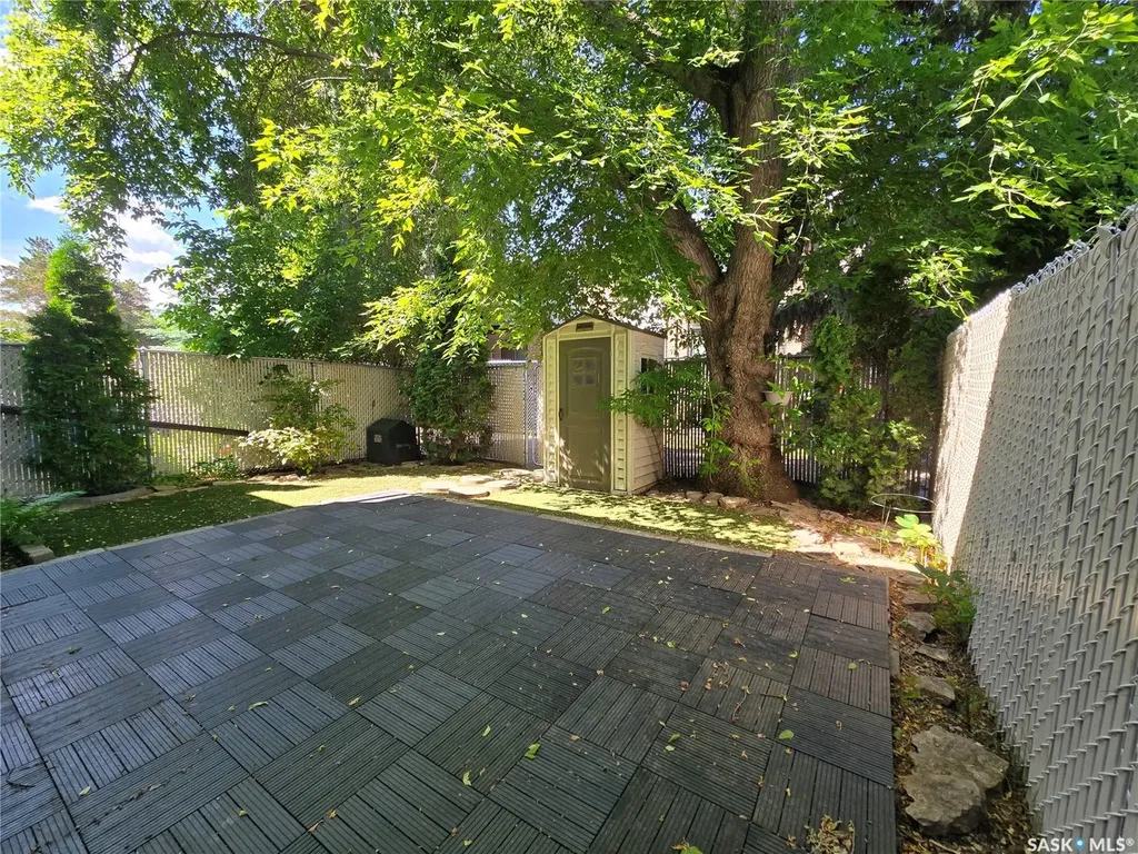 331 Pendygrasse Road Saskatoon SK S7M 4R3