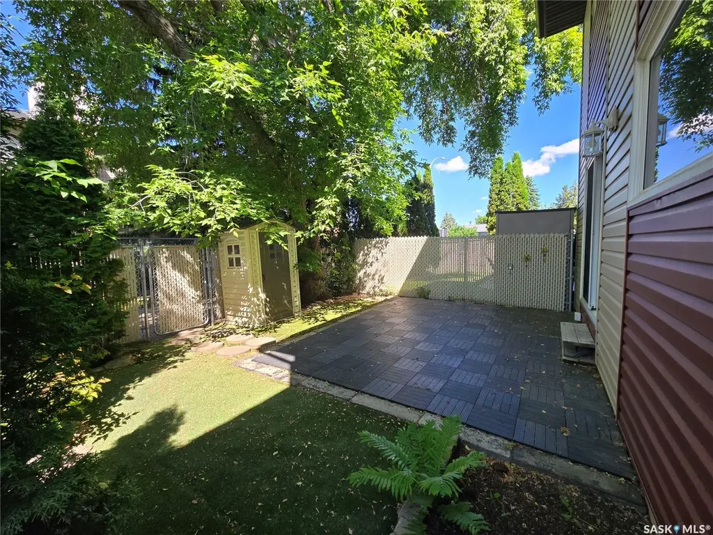 331 Pendygrasse Road Saskatoon SK S7M 4R3