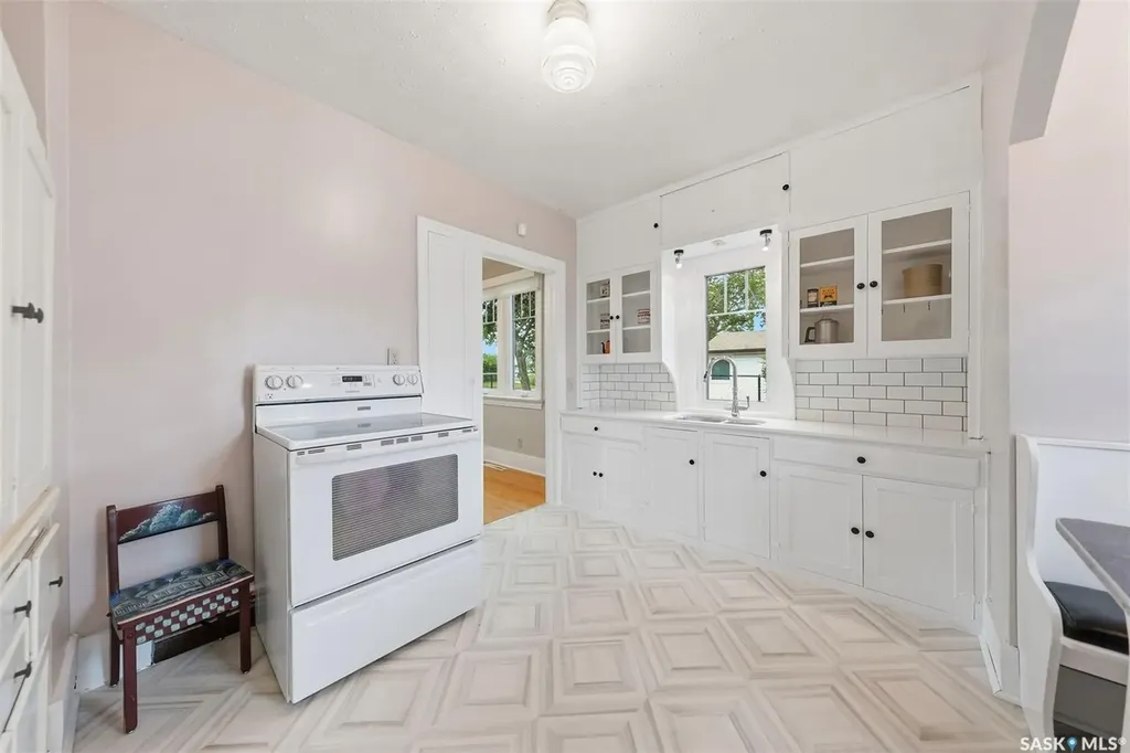 416 22nd Street W Prince Albert SK S6V 4K6