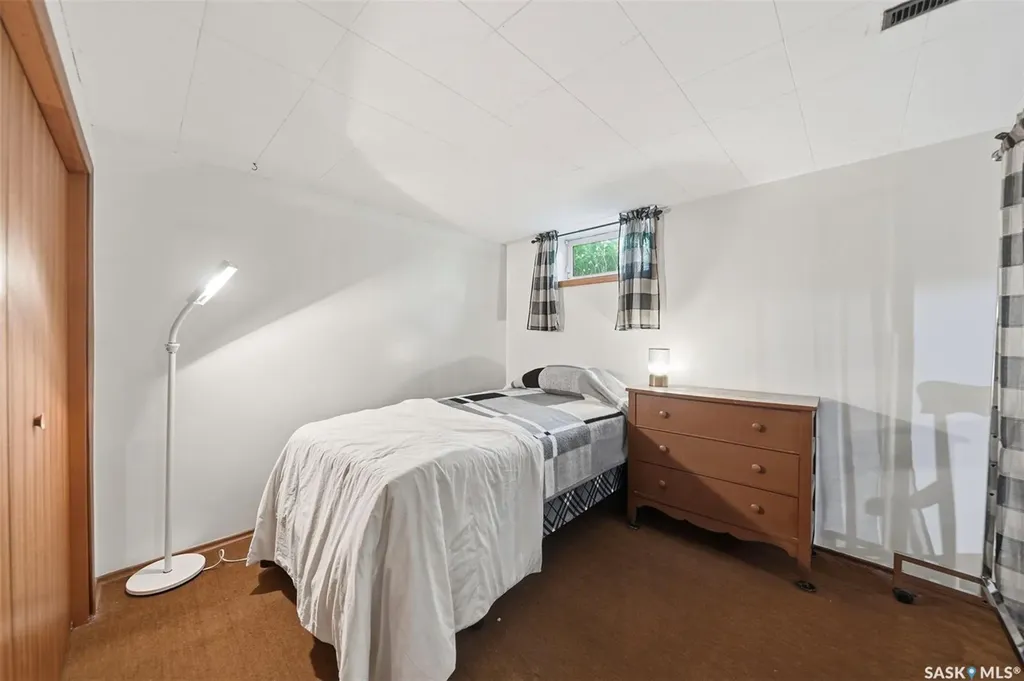 416 22nd Street W Prince Albert SK S6V 4K6