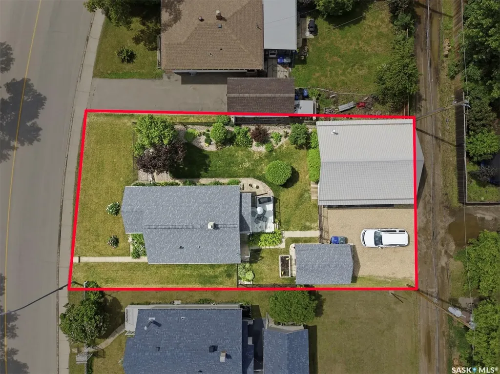 416 22nd Street W Prince Albert SK S6V 4K6