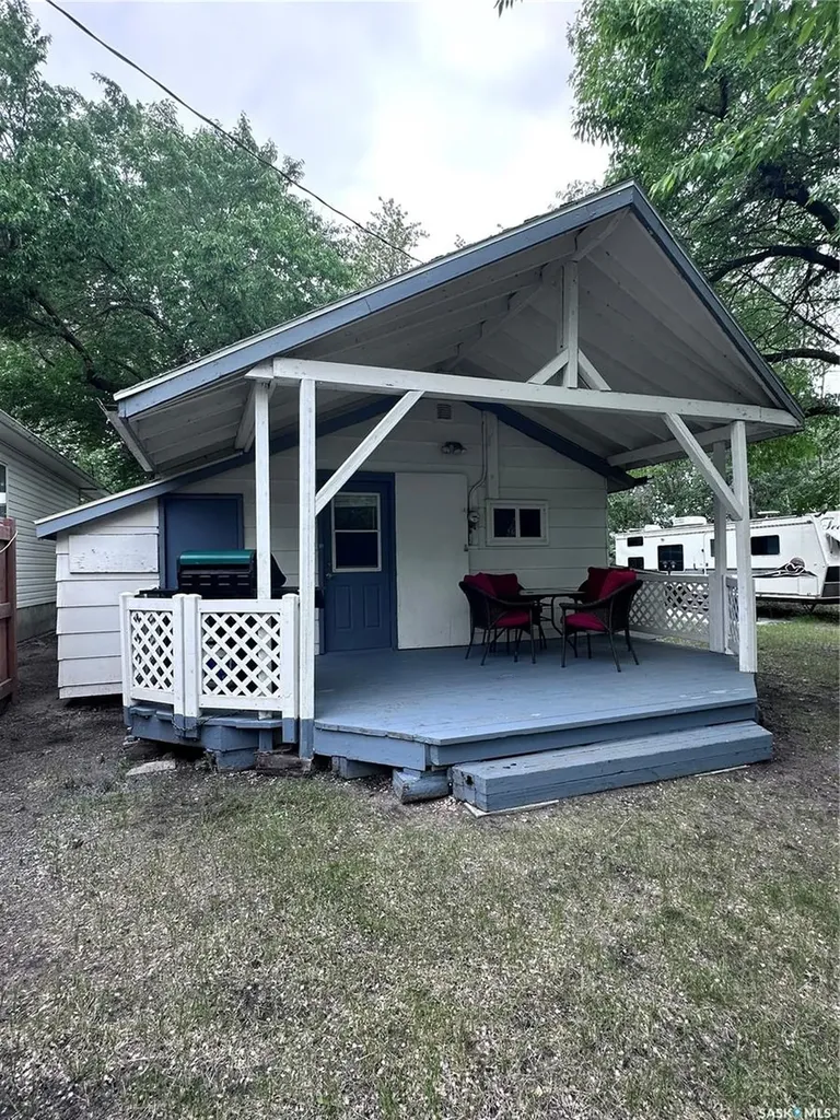 921 Joseph Crescent Cochin SK S0M 0L0