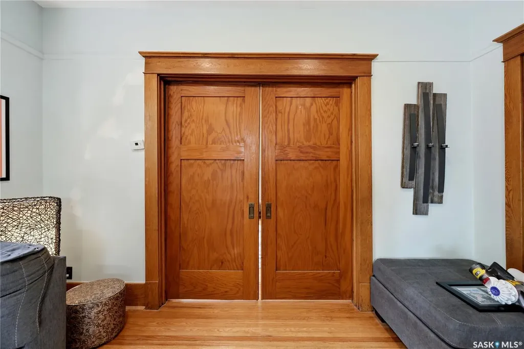 606 Bedford Road Saskatoon SK S7L 0E8