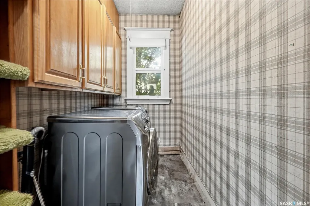 606 Bedford Road Saskatoon SK S7L 0E8