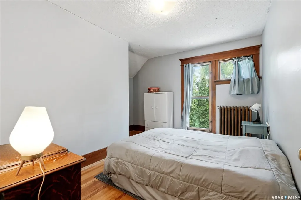 606 Bedford Road Saskatoon SK S7L 0E8