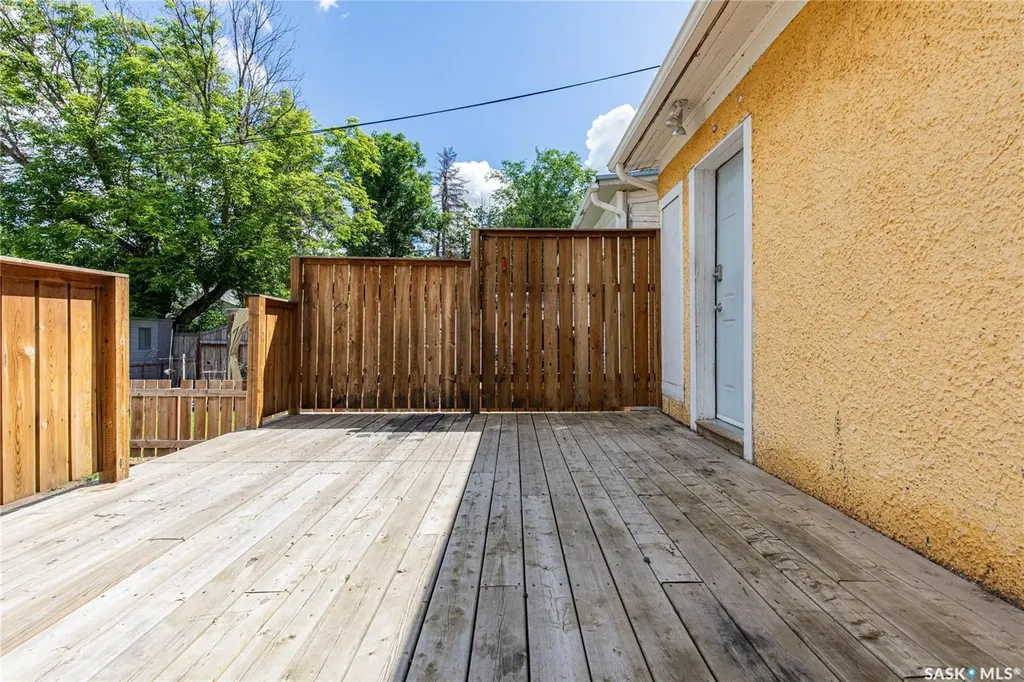 430 Duffield Street W Moose Jaw SK S6H 5H8