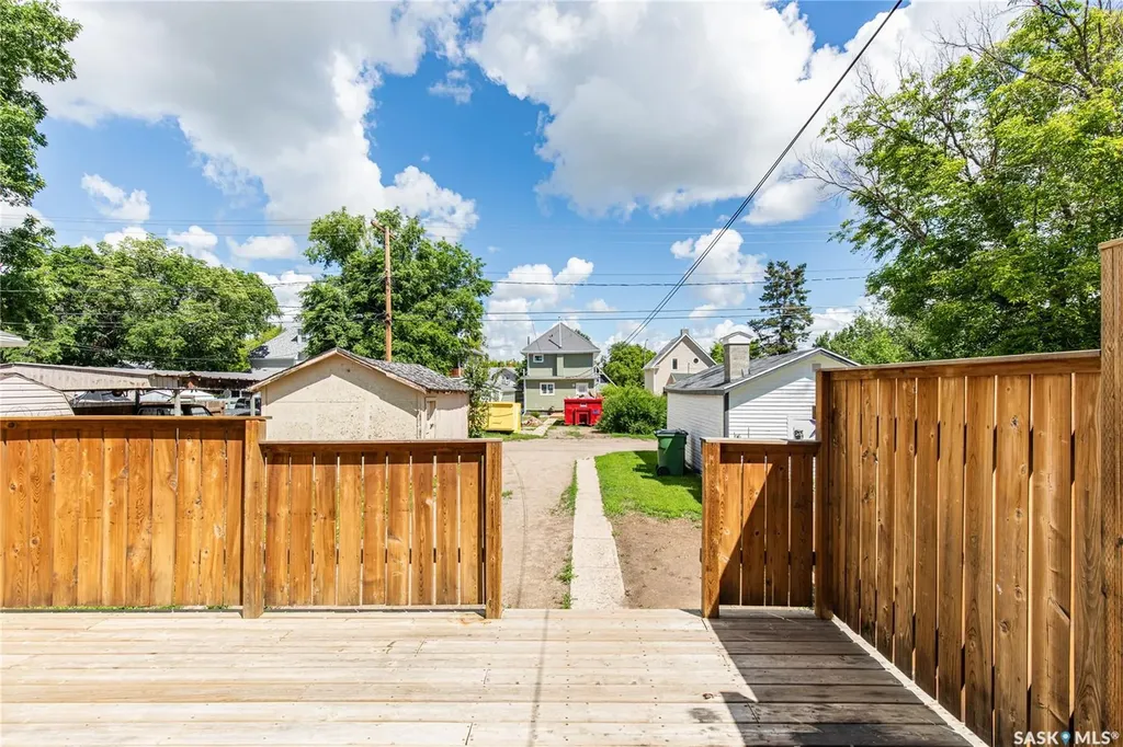 430 Duffield Street W Moose Jaw SK S6H 5H8
