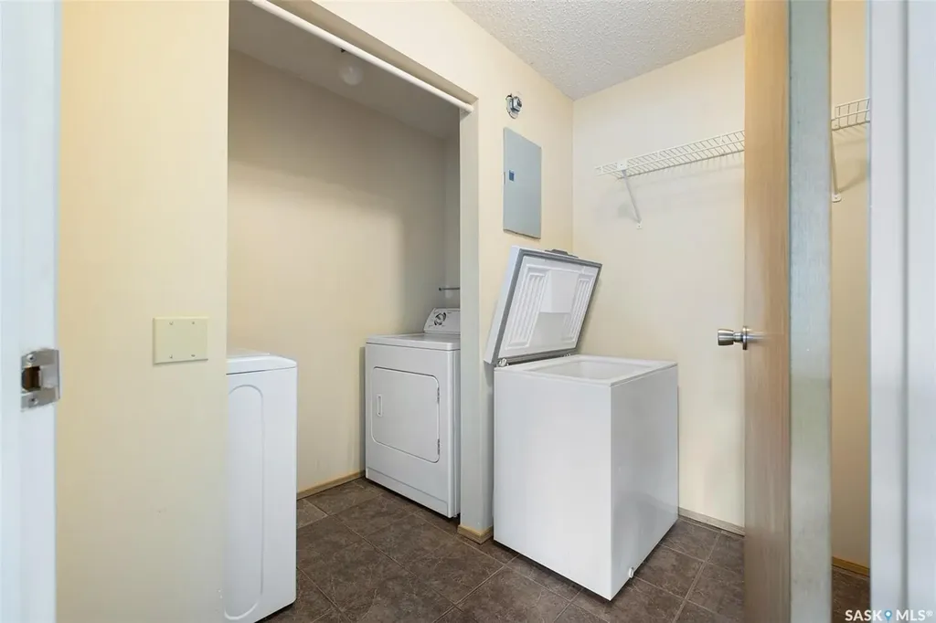 2931 Harding Street Regina SK S4V 1B9