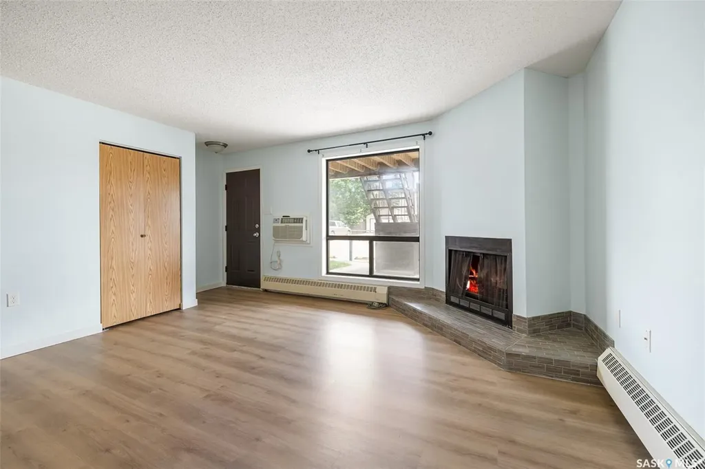2931 Harding Street Regina SK S4V 1B9