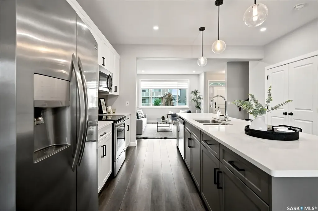 855 Mcfaull Rise Saskatoon SK S7V 0S5