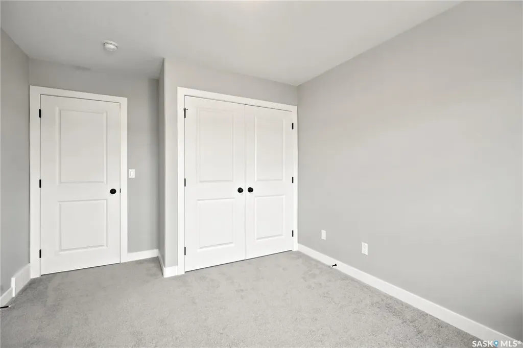 855 Mcfaull Rise Saskatoon SK S7V 0S5