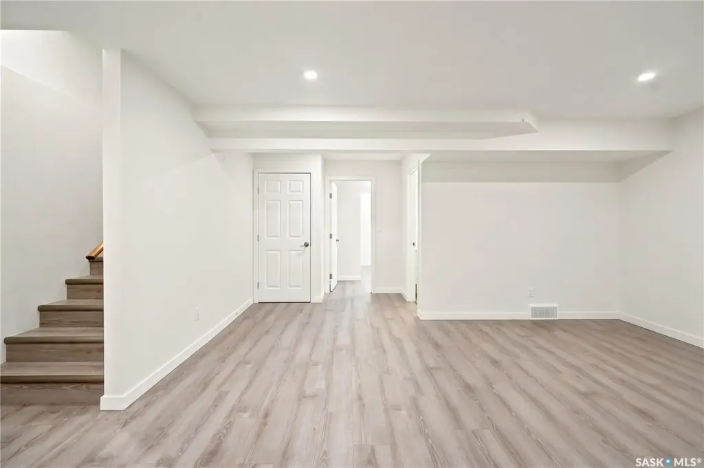 855 Mcfaull Rise Saskatoon SK S7V 0S5