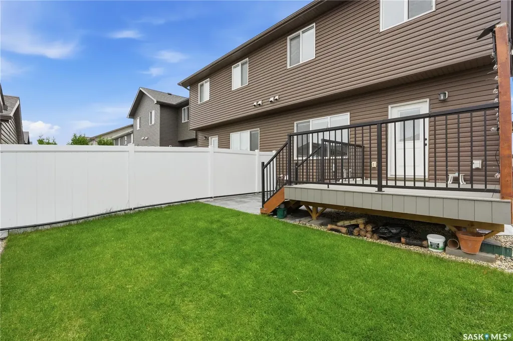 855 Mcfaull Rise Saskatoon SK S7V 0S5