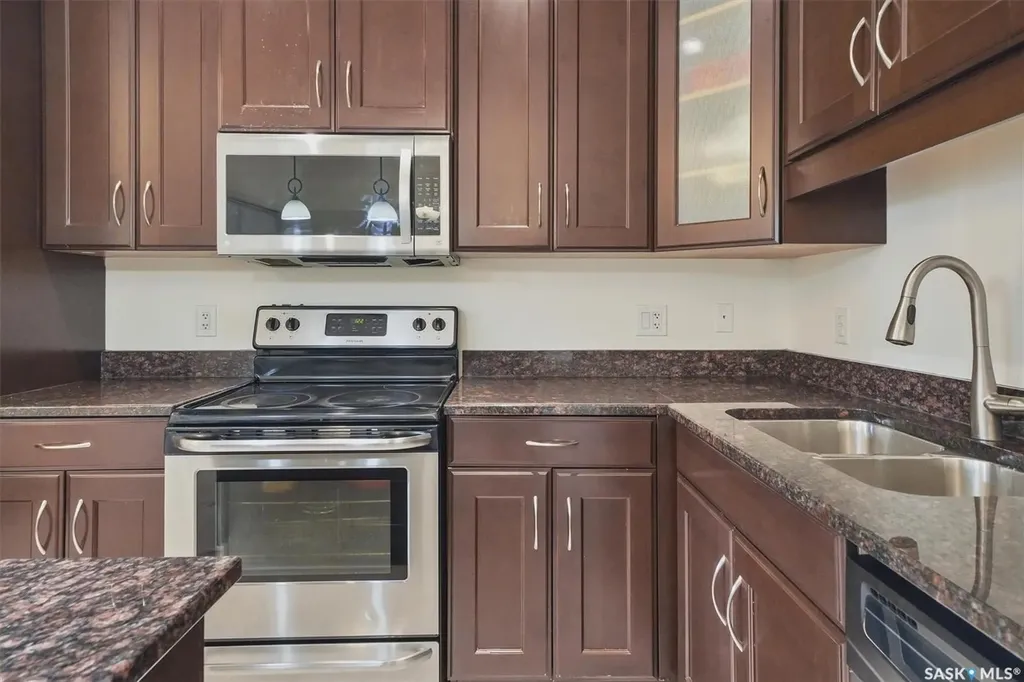 140 Shepherd Crescent Saskatoon SK S7W 0B1