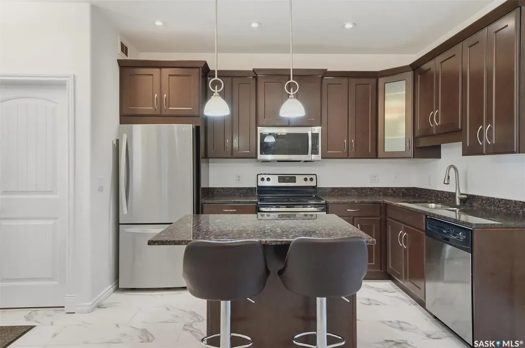 140 Shepherd Crescent Saskatoon SK S7W 0B1