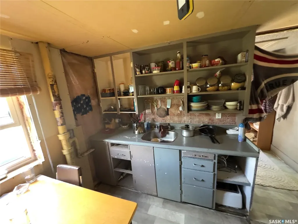 1010 Athabasca Street E Moose Jaw SK S6H 0N2