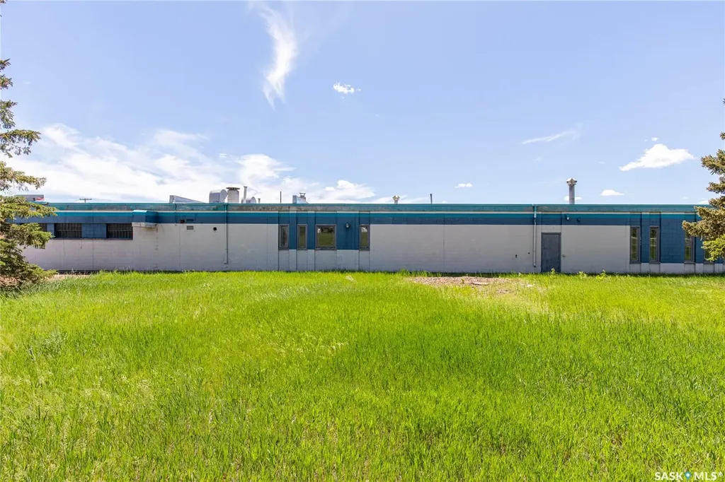 115 Coronation Drive Moose Jaw SK S6H 0G3