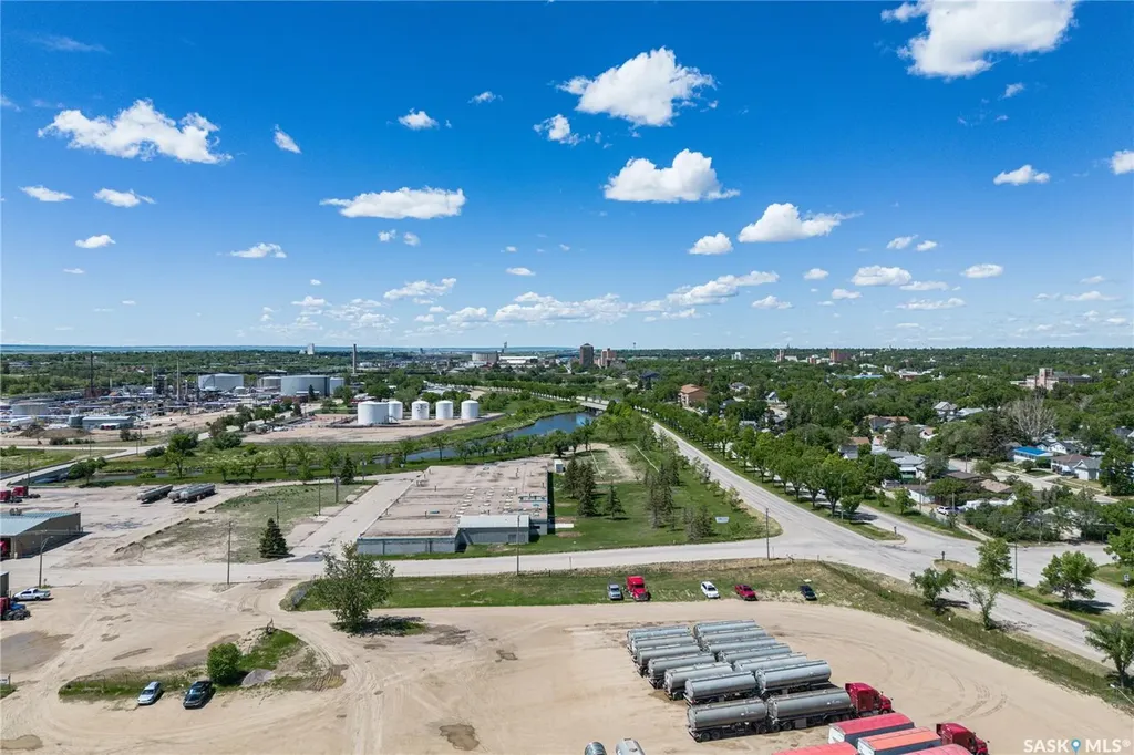115 Coronation Drive Moose Jaw SK S6H 0G3