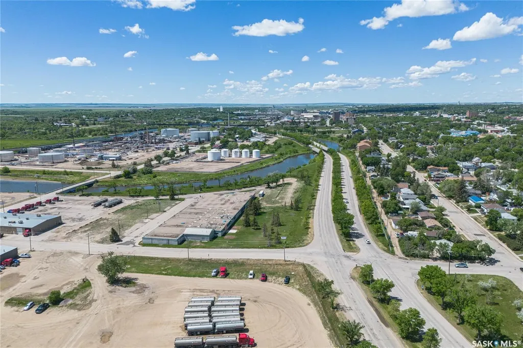 115 Coronation Drive Moose Jaw SK S6H 0G3