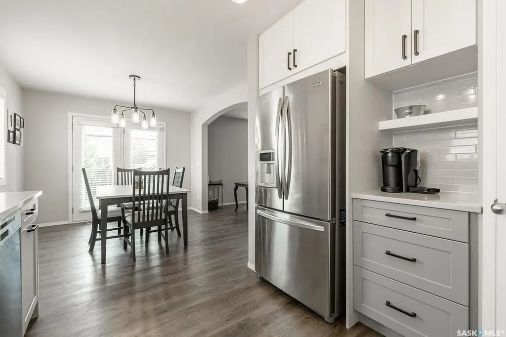 123 Borlase Cove Saskatoon SK S7T 0B7