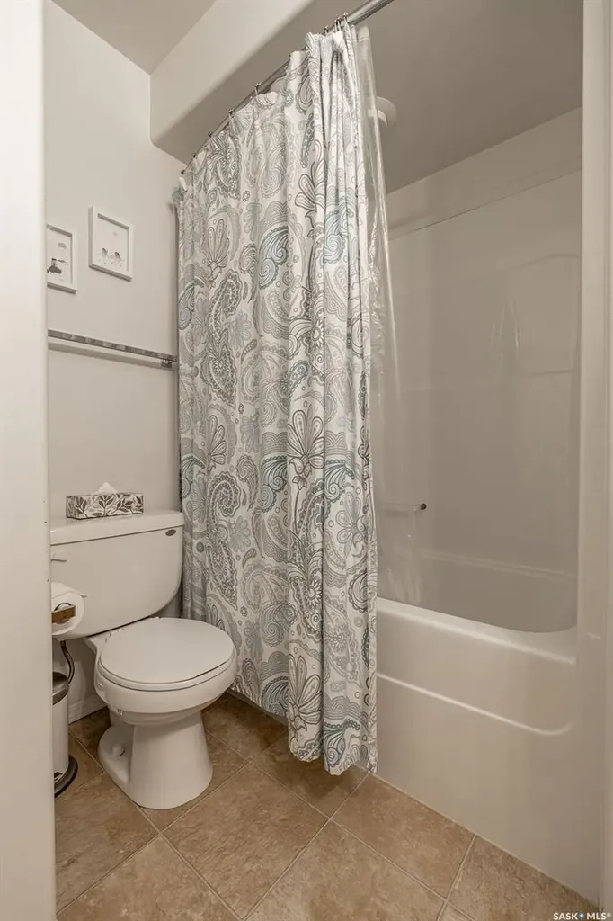 123 Borlase Cove Saskatoon SK S7T 0B7