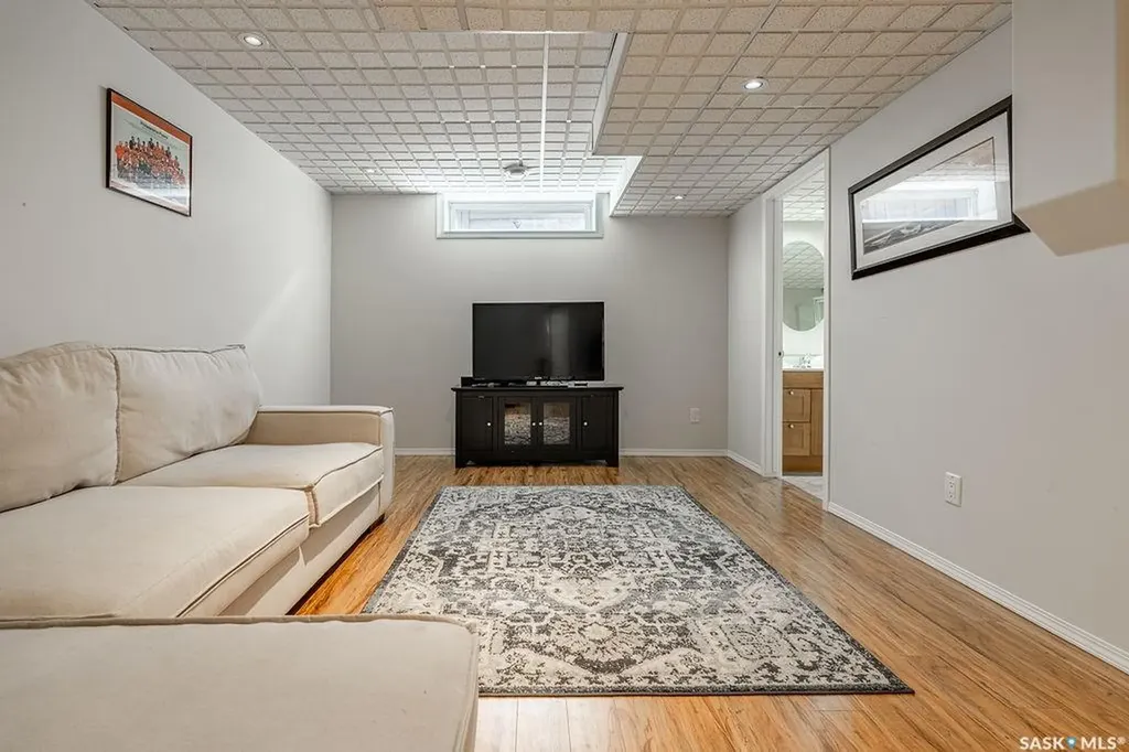 123 Borlase Cove Saskatoon SK S7T 0B7