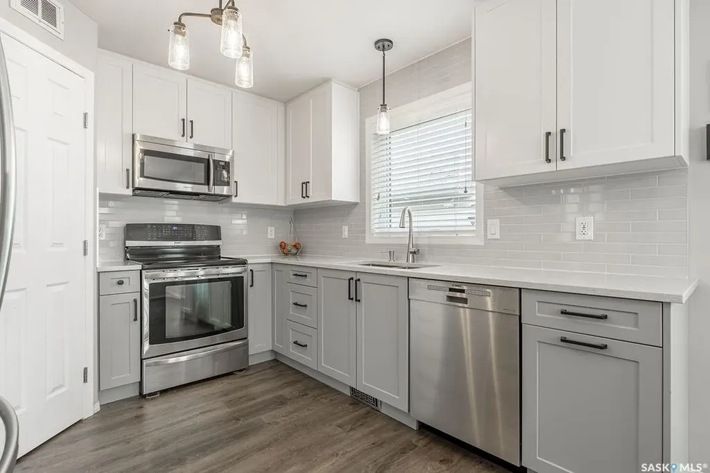 123 Borlase Cove Saskatoon SK S7T 0B7