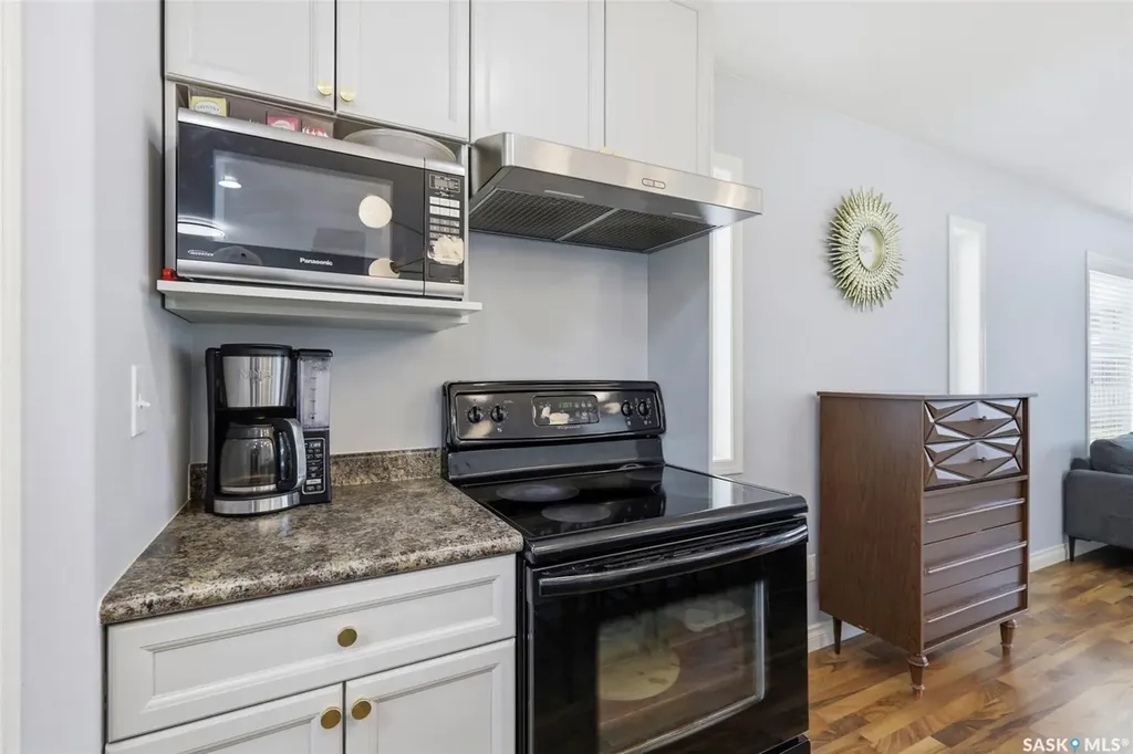 722 Lamarsh Lane Saskatoon SK S7W 1B6