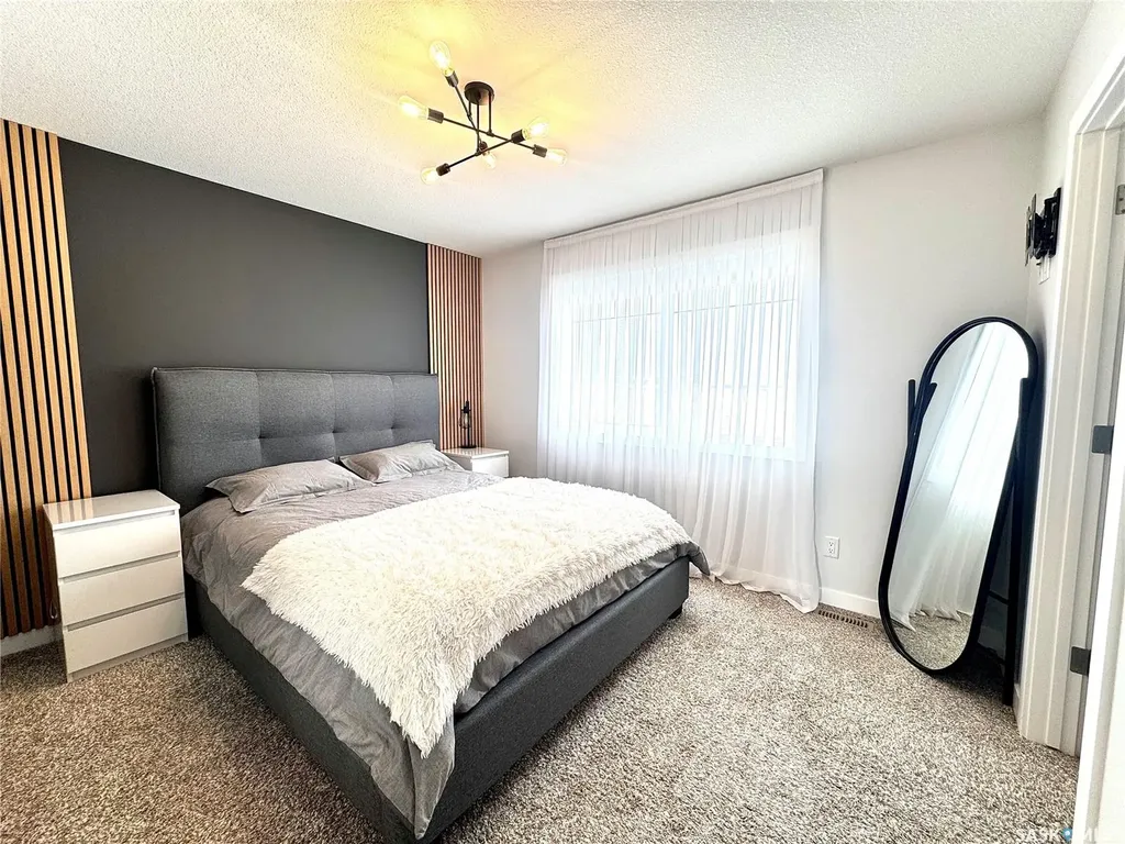 7937 Flax Avenue Regina SK S4Y 0E6