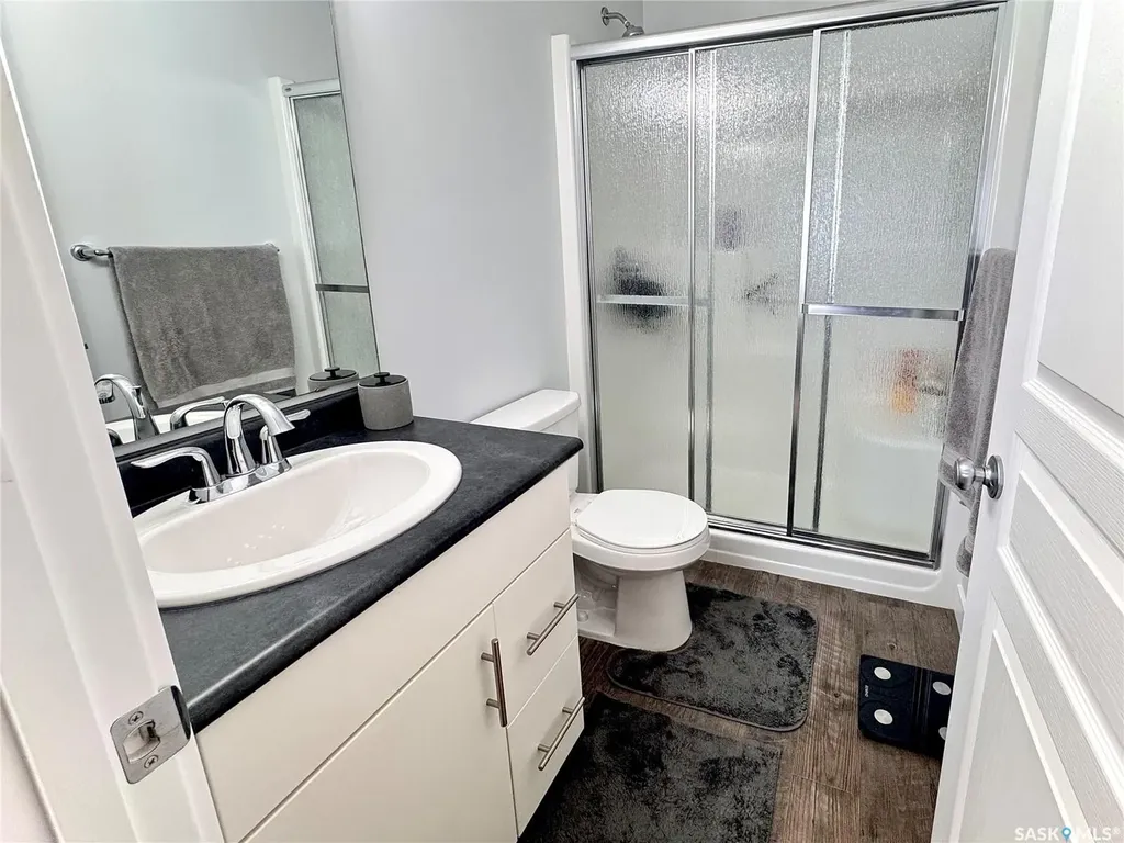7937 Flax Avenue Regina SK S4Y 0E6