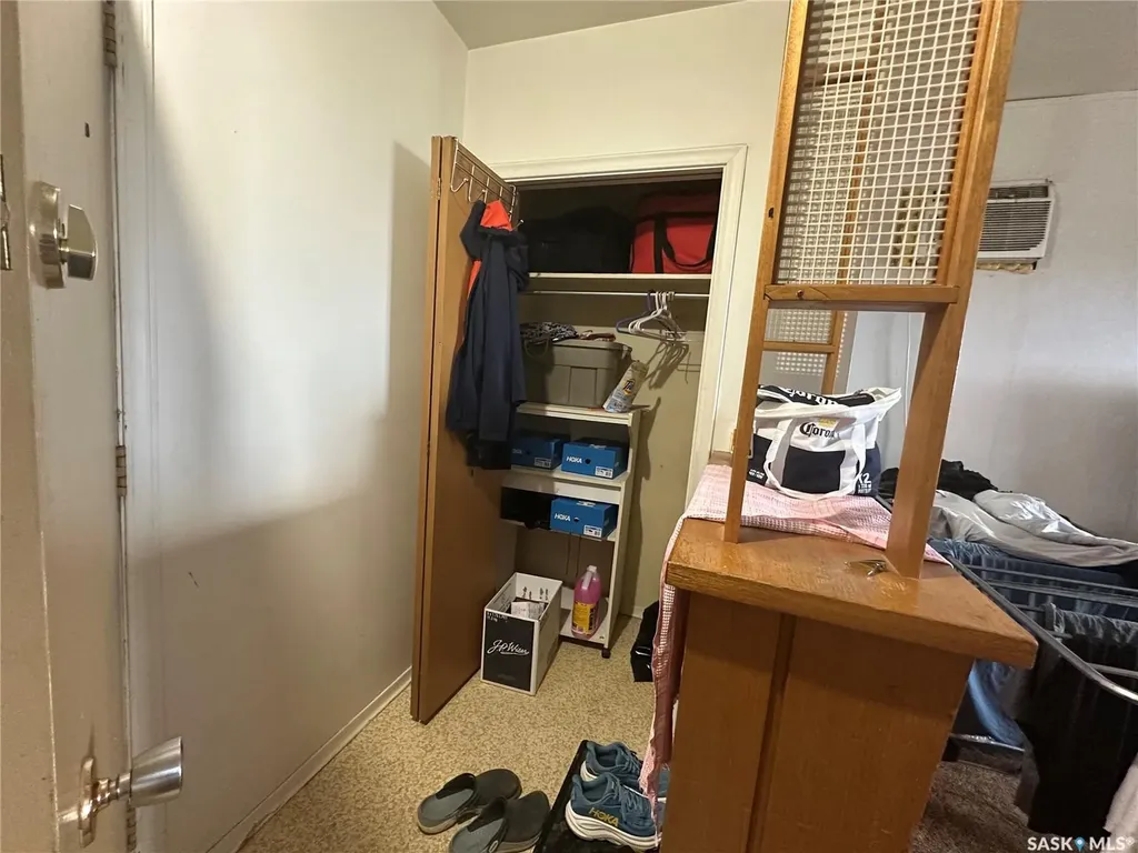 136 Center Street Assiniboia SK S0H 0B0