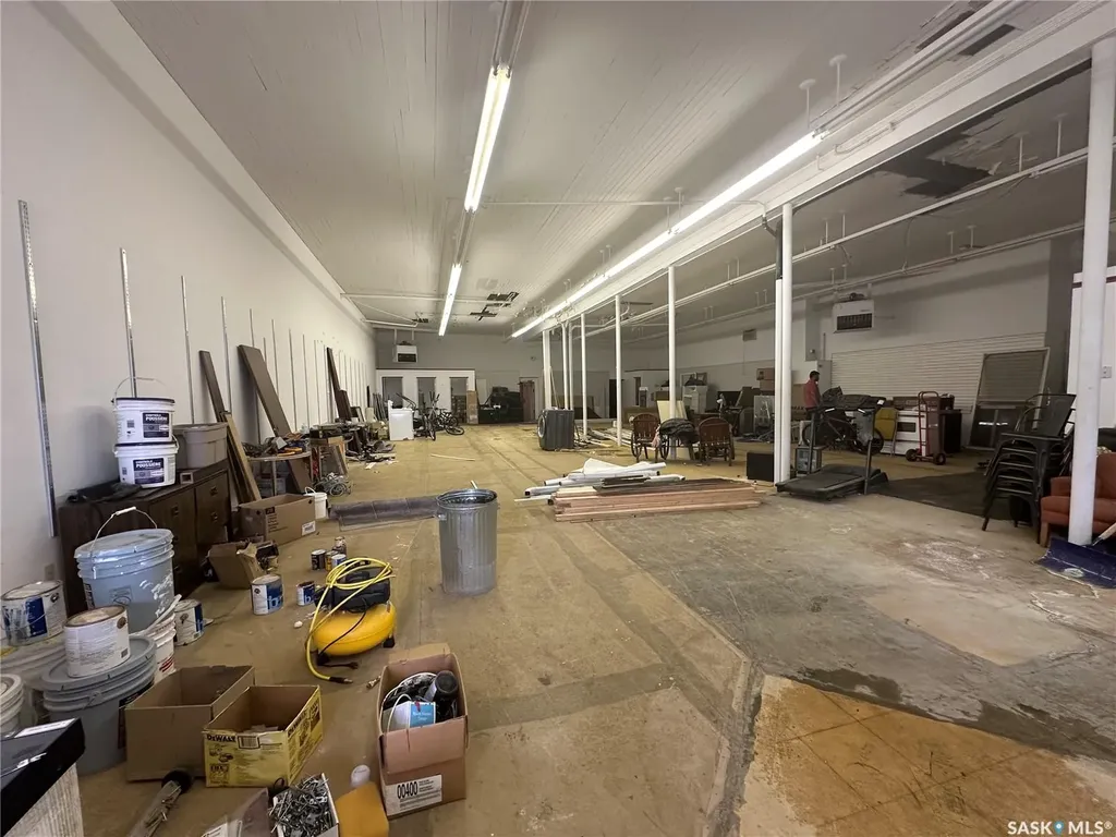 136 Center Street Assiniboia SK S0H 0B0