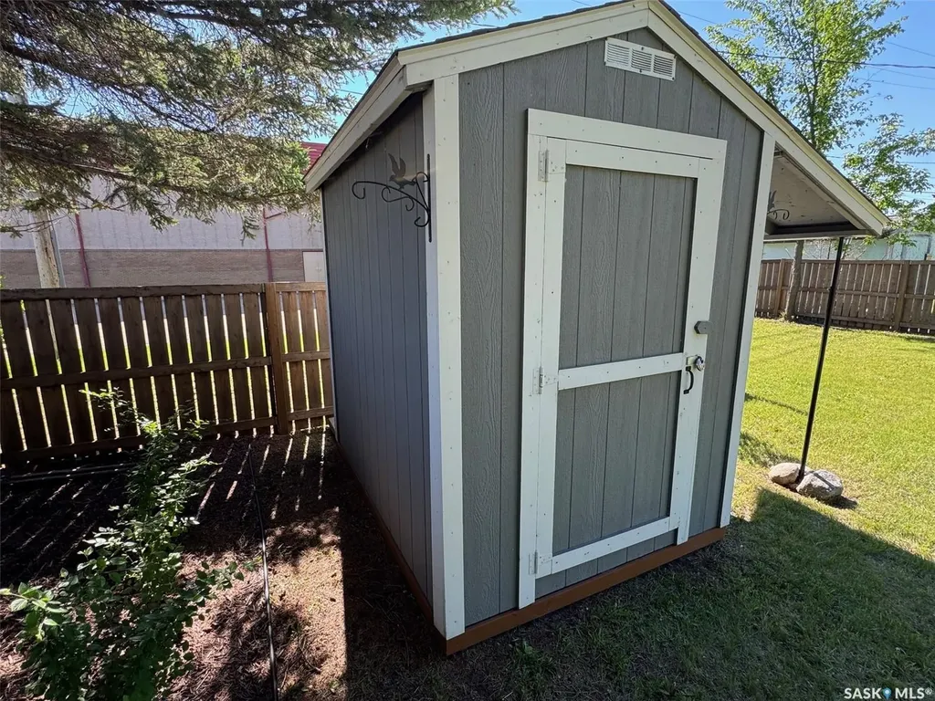 409 3rd Avenue N Naicam SK S0K 2Z0