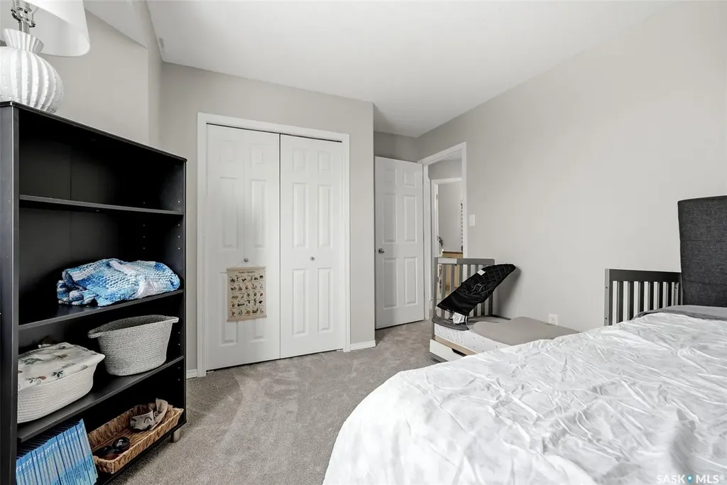9 Brayden Bay Grand Coulee SK S4M 0A3