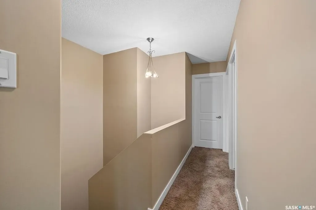 24 Cannington Mews Regina SK S4S 5Z7