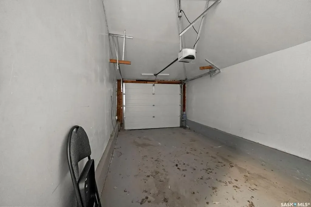 24 Cannington Mews Regina SK S4S 5Z7