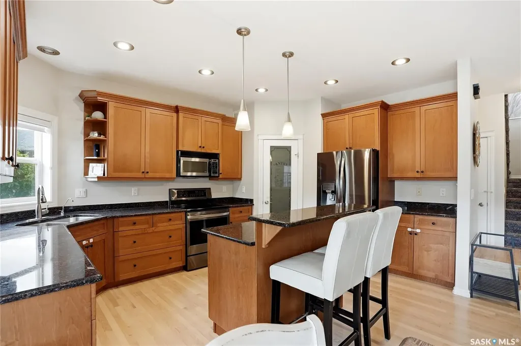 703 Bellmont Court Saskatoon SK S7V 1K7
