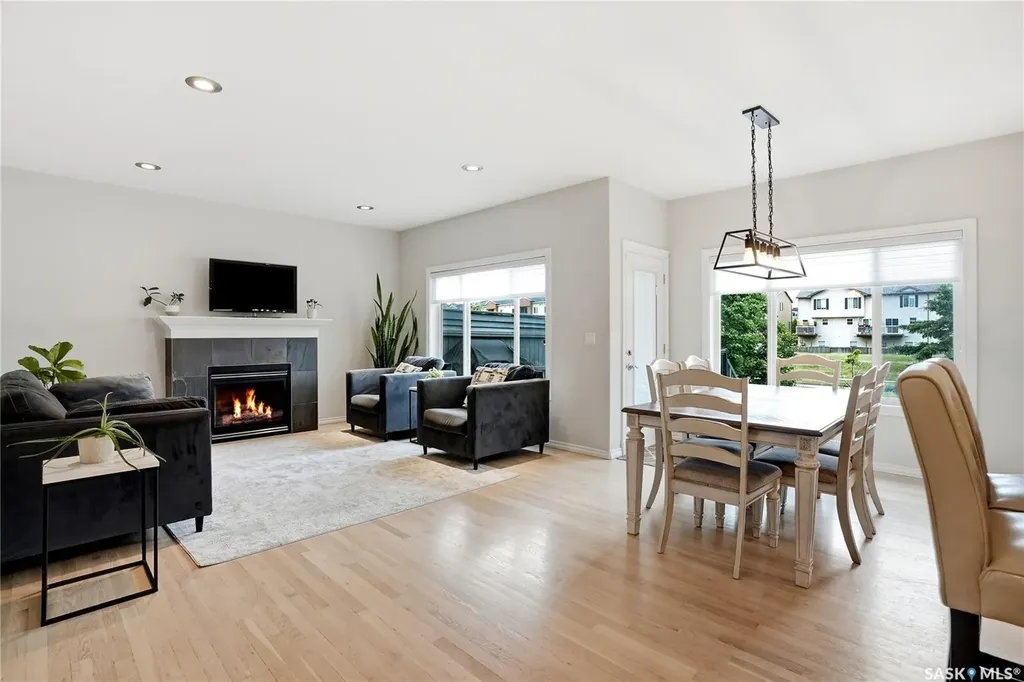 703 Bellmont Court Saskatoon SK S7V 1K7