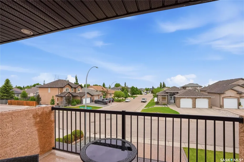 703 Bellmont Court Saskatoon SK S7V 1K7