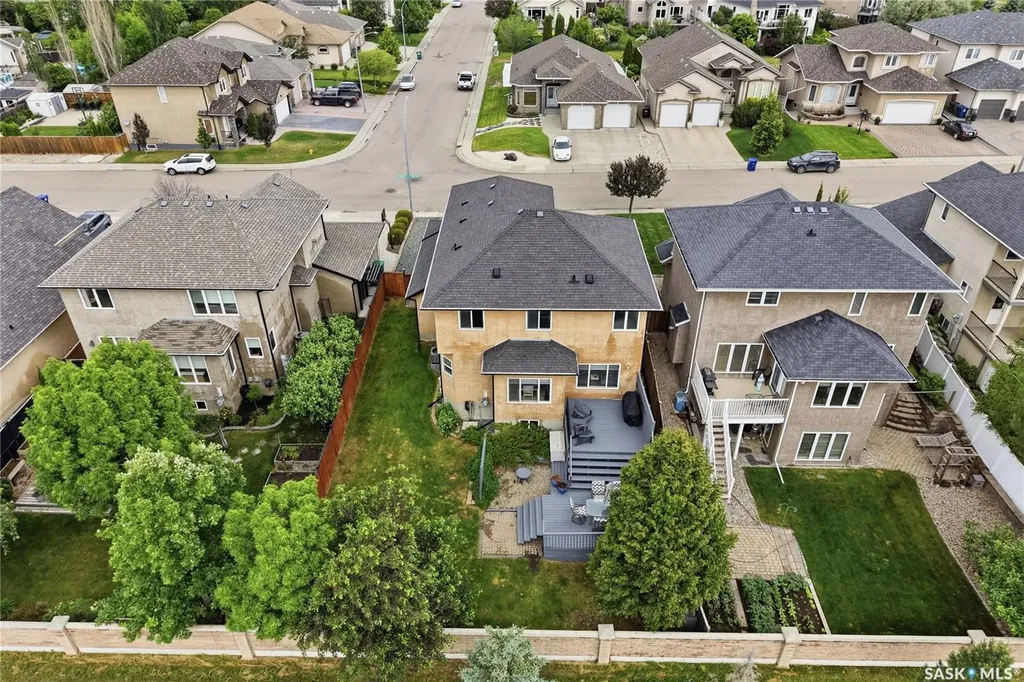 703 Bellmont Court Saskatoon SK S7V 1K7