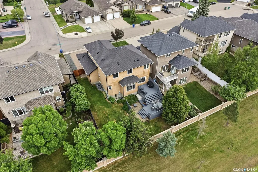 703 Bellmont Court Saskatoon SK S7V 1K7