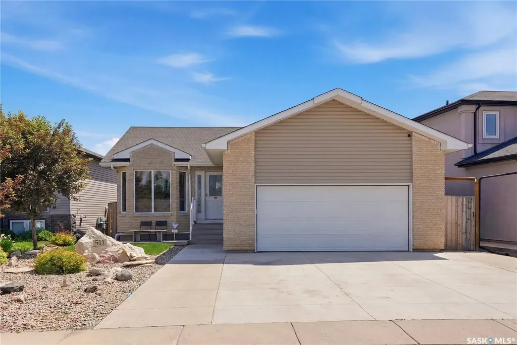 511 West Hampton Boulevard Saskatoon SK S7R 0B4