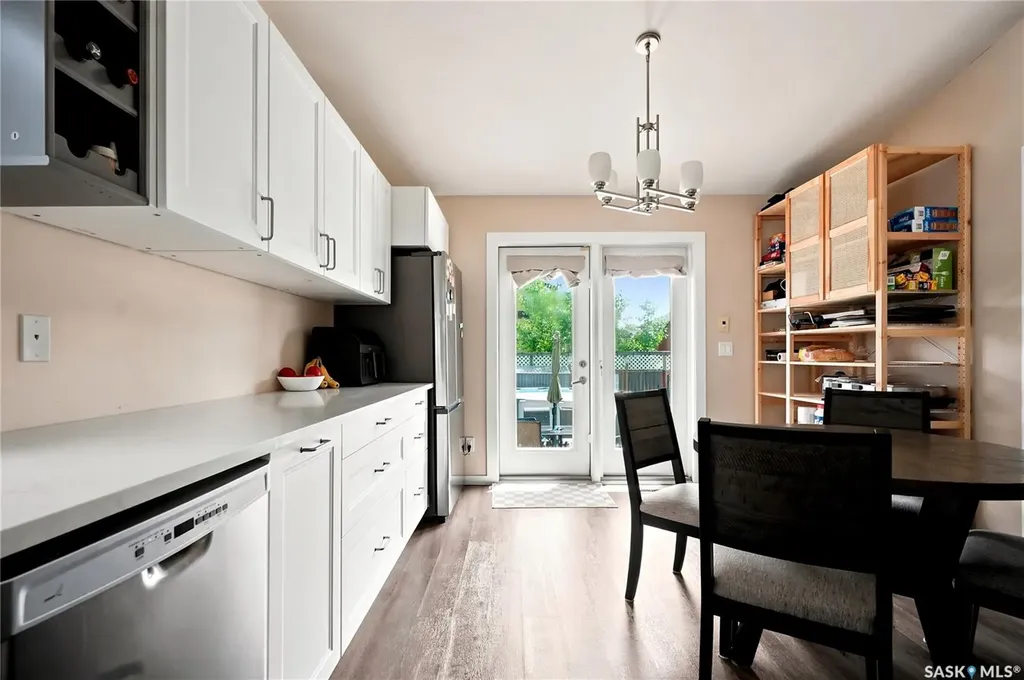 511 West Hampton Boulevard Saskatoon SK S7R 0B4