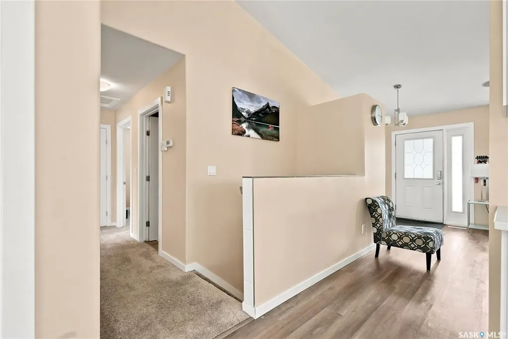 511 West Hampton Boulevard Saskatoon SK S7R 0B4