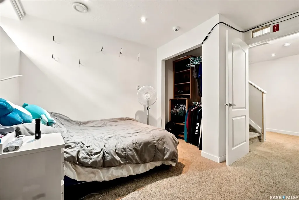 511 West Hampton Boulevard Saskatoon SK S7R 0B4