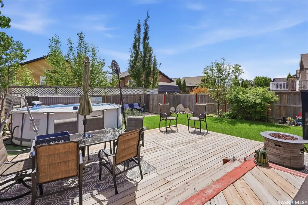 511 West Hampton Boulevard Saskatoon SK S7R 0B4