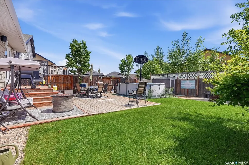 511 West Hampton Boulevard Saskatoon SK S7R 0B4